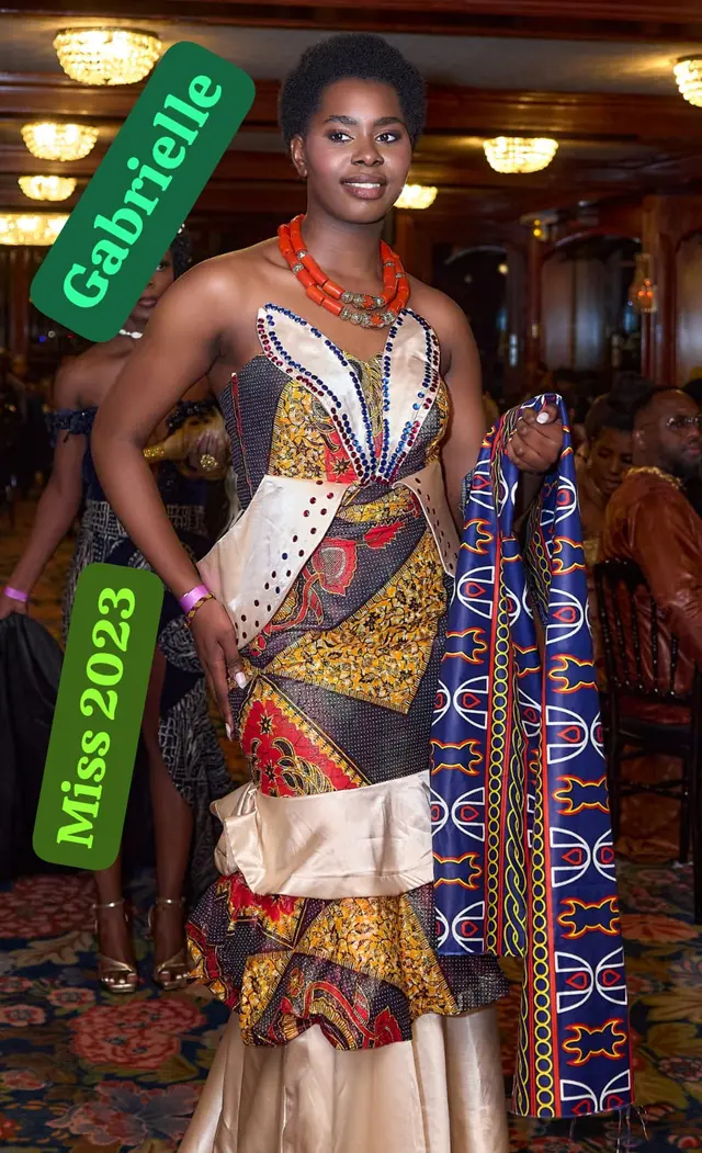 Gabrielle, Miss Univers Ethno France 2023, en tenue de cérémonie.